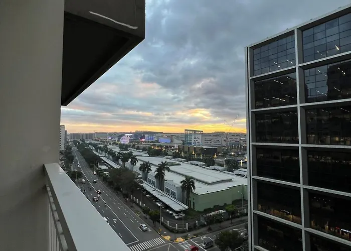 1-br In Pasay And Moa Near Naia Airport
